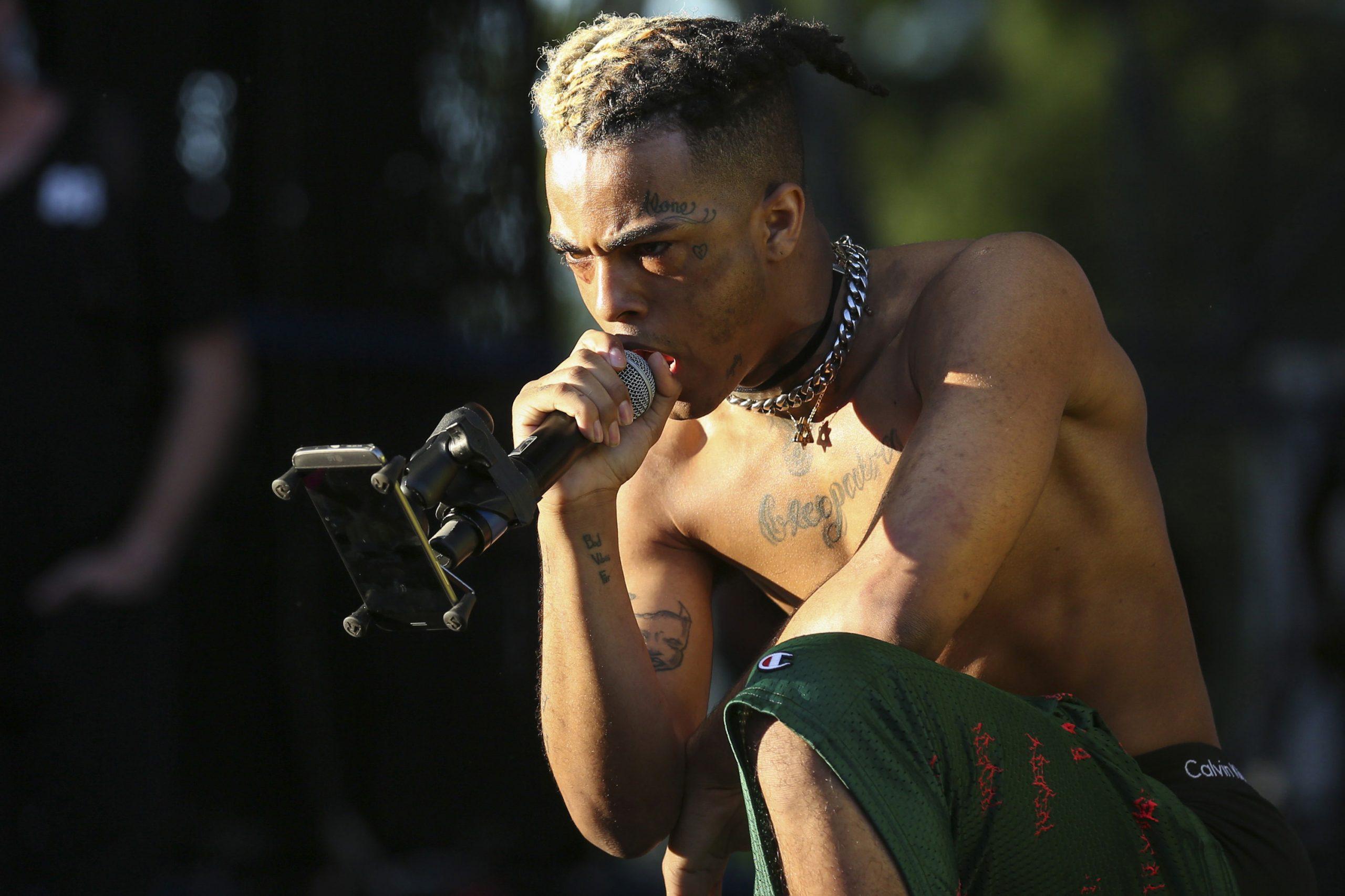 XXXTentacion performs during the second day of the Rolling Loud Festival in downtown Miami on May 6, 2017. (Matias J. Ocner/Miami Herald/TNS)