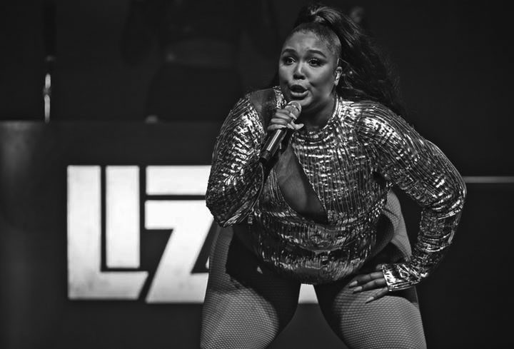 Lizzo+performed+at+the+Palace+Theatre+in+St.+Paul.