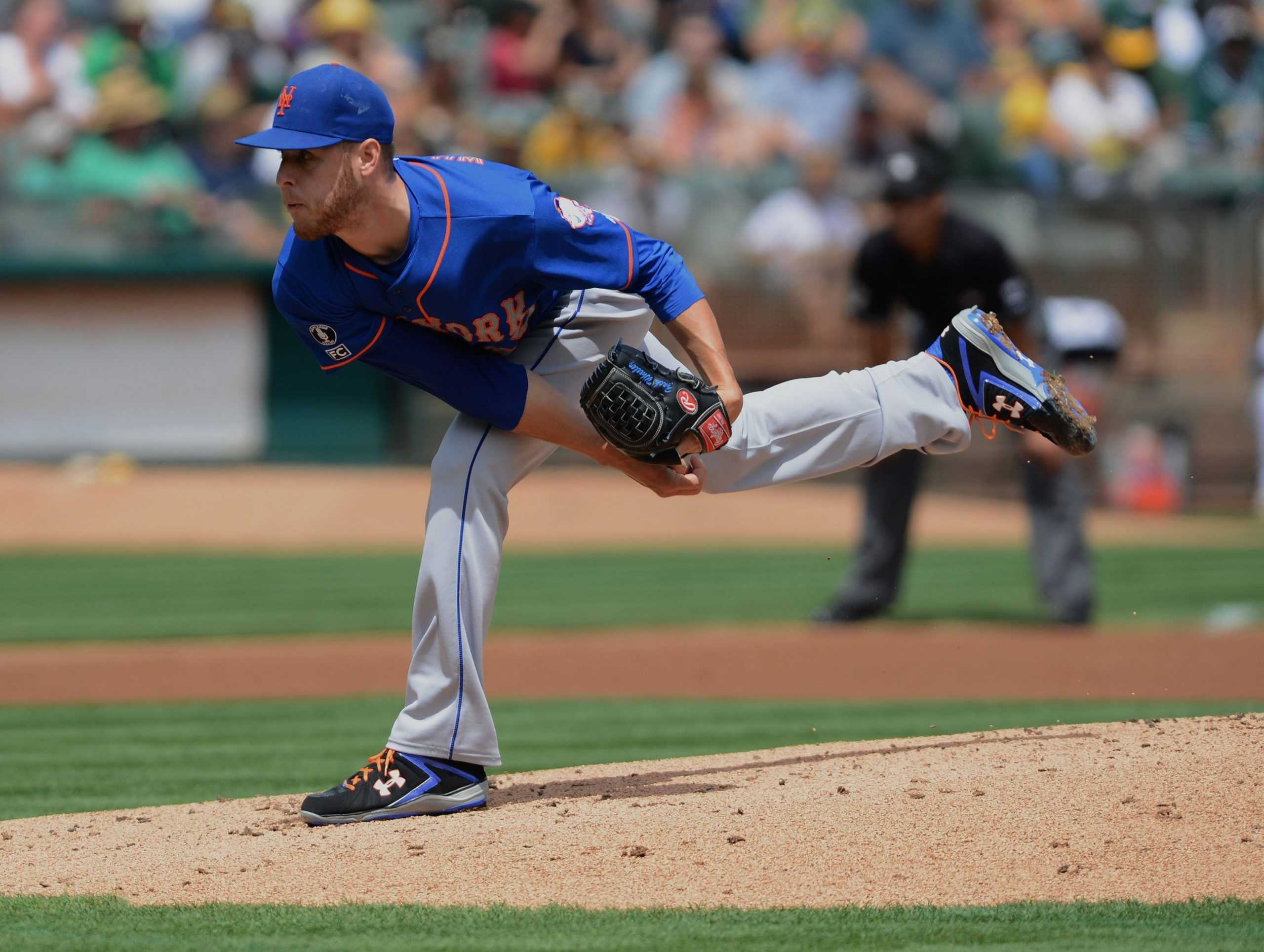 The New York Mets Zack Wheeler pitches against the Oakland Athletics in the first inning at O.co Coliseum in Oakland, Calif., on Wednesday, Aug. 20, 2014. (Dan Honda/Bay Area News Group/MCT)