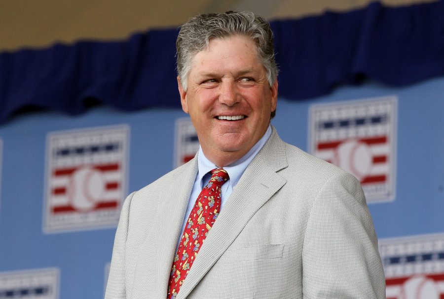 Hall+of+Famer+Tom+Seaver+is+introduced+at+Clark+Sports+Center+during+the+Baseball+Hall+of+Fame+induction+ceremony+on+July+24%2C+2011+in+Cooperstown%2C+New+York.++%28Jim+McIsaac%2FGetty+Images%2FTNS%29