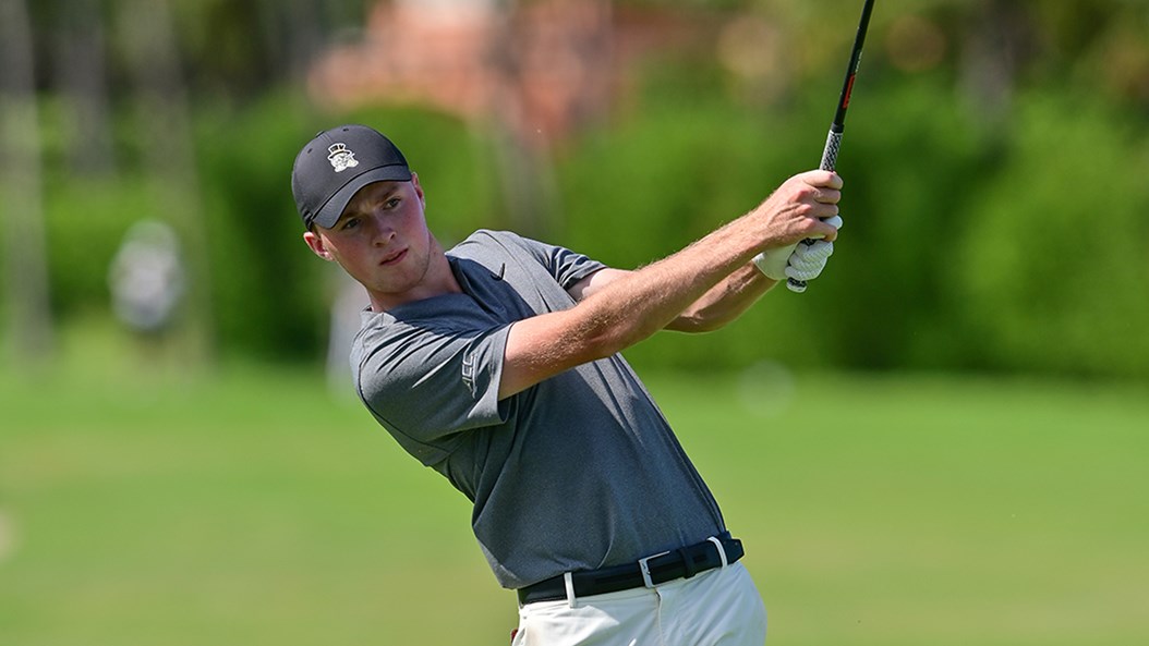 Demon Deacons look to tear up the links this fall