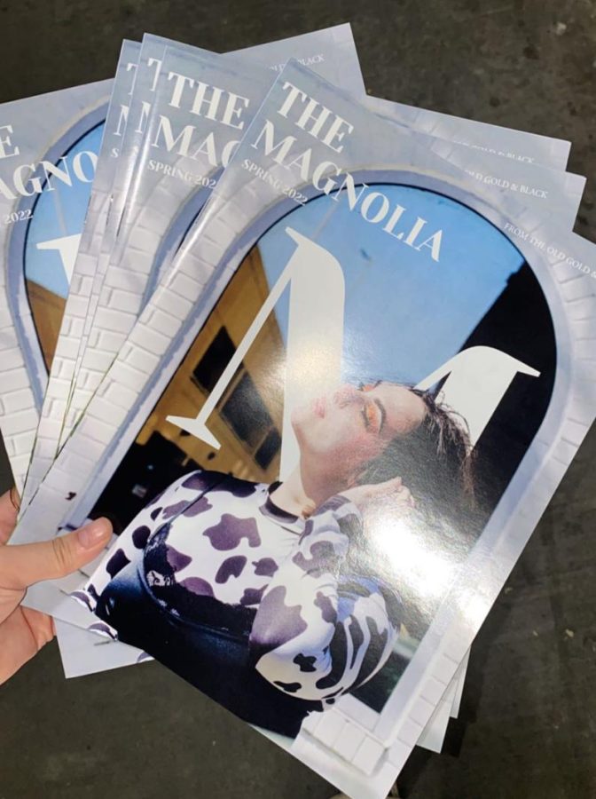 Photo: Selinna Tran
Print Managing Editor Selinna Tran holds freshly delivered copies of The Magnolia.