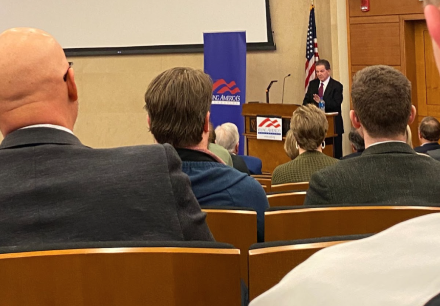 Dr. Arthur Laffer speaks on campus at a Young Americans for Freedom event.