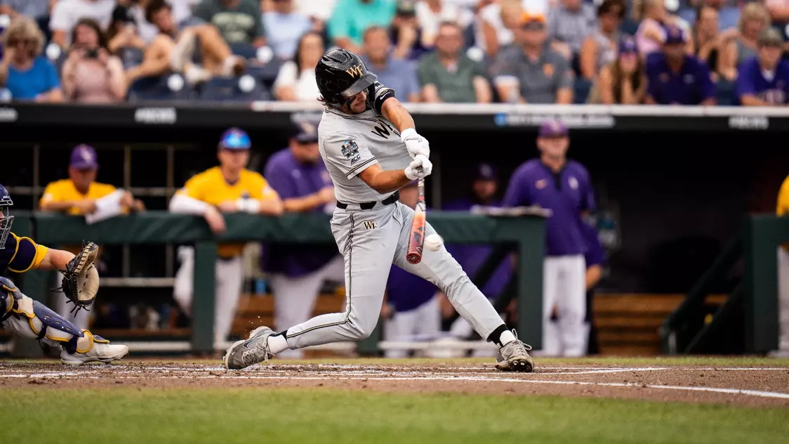 Cardiac Crimson Tide Advance to Baseball Regional Finals With