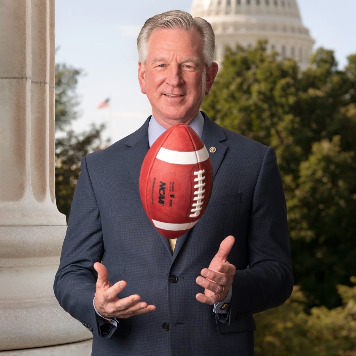 Tommy Tuberville is blocking military appointments in the Senate (Courtesy of Wikimedia Commons).