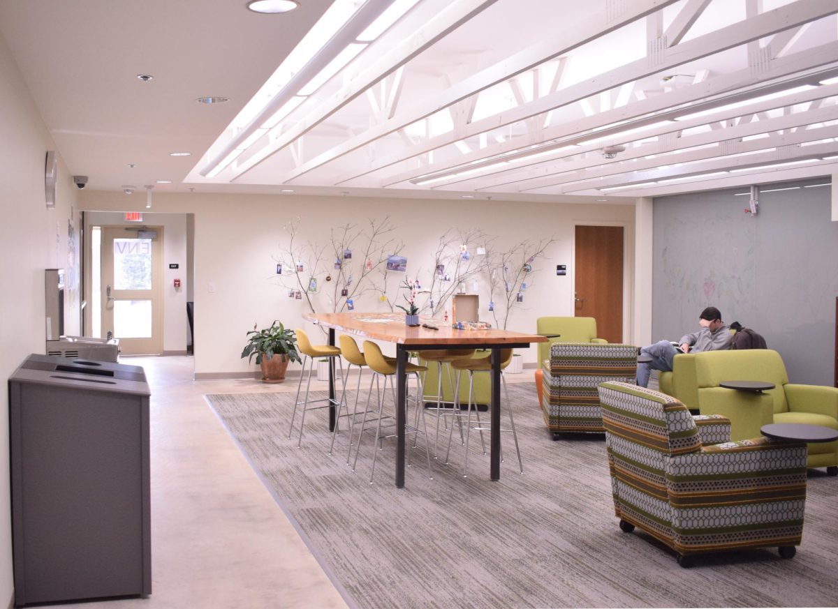 Palmer Hall, the Environment & Sustainability Program building is home to numerous offices, classrooms, and GIS laboratories.