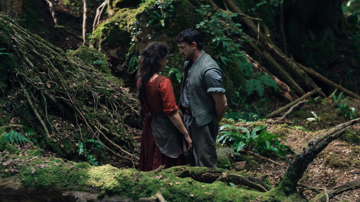 The film’s finale centered around a performance of Shakespeare’s “Hamlet.” (Courtesy of Screen Rant)